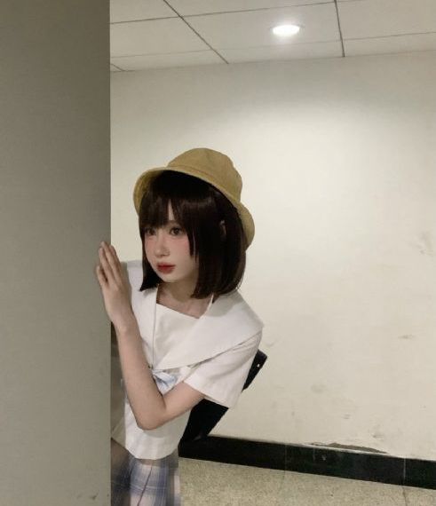 欧美色欲天天_老版国语字幕